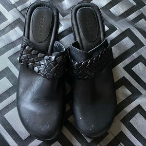 Sonoma Derby black mule work shoes